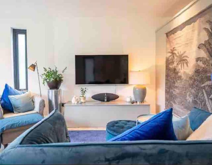 Beautiful Garden Apartment With Private Patio And Garden View Дублін Екстер'єр фото